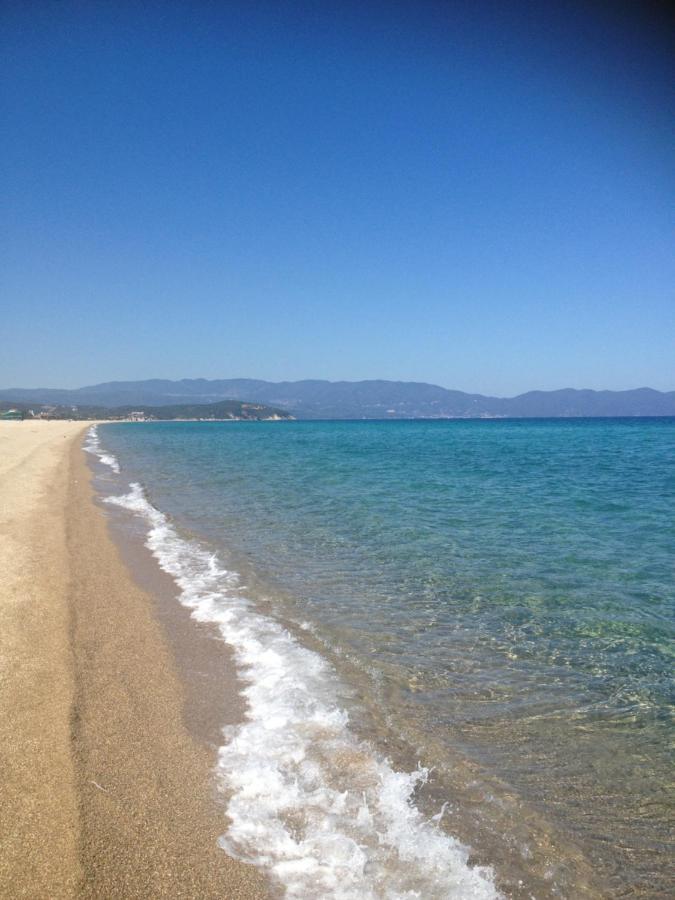 Villa Ilyos Ierissós Buitenkant foto