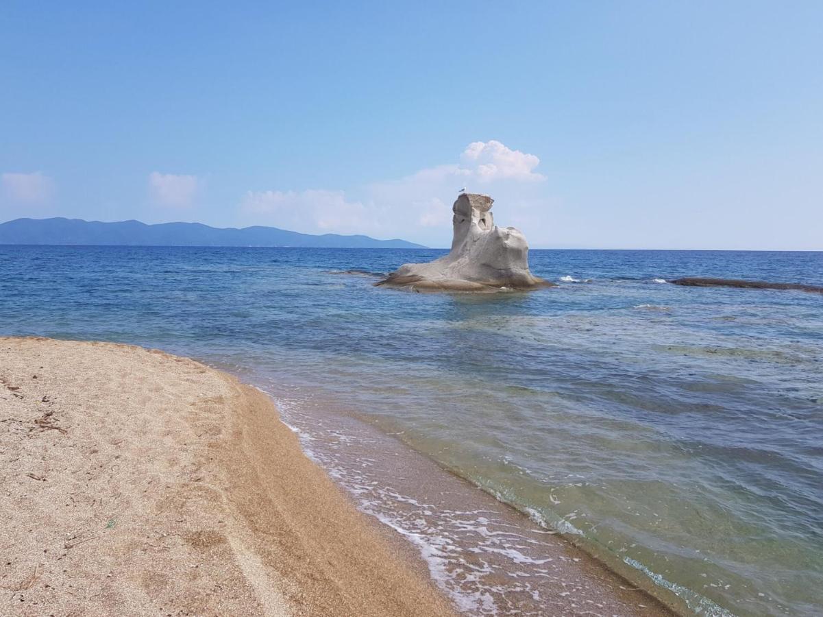Villa Ilyos Ierissós Buitenkant foto